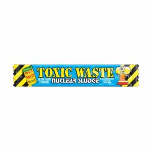 Toxic Waste Sour Blue Raspberry Sludge Bars 20g in display of 50